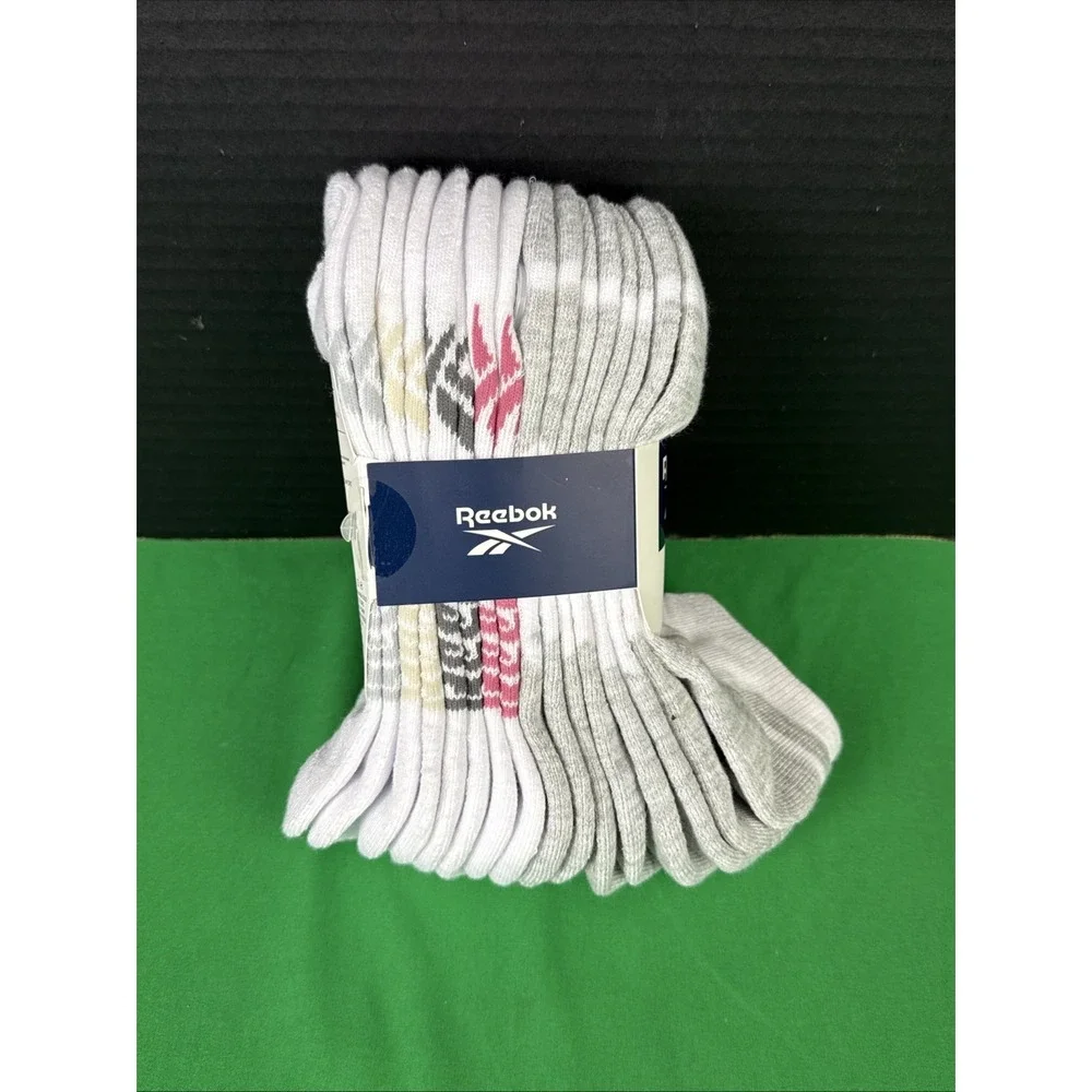 Reebok Womens 8 Pack Cushion Low Cut Socks Shoe Size 4-10 White Gray RVW243LC02